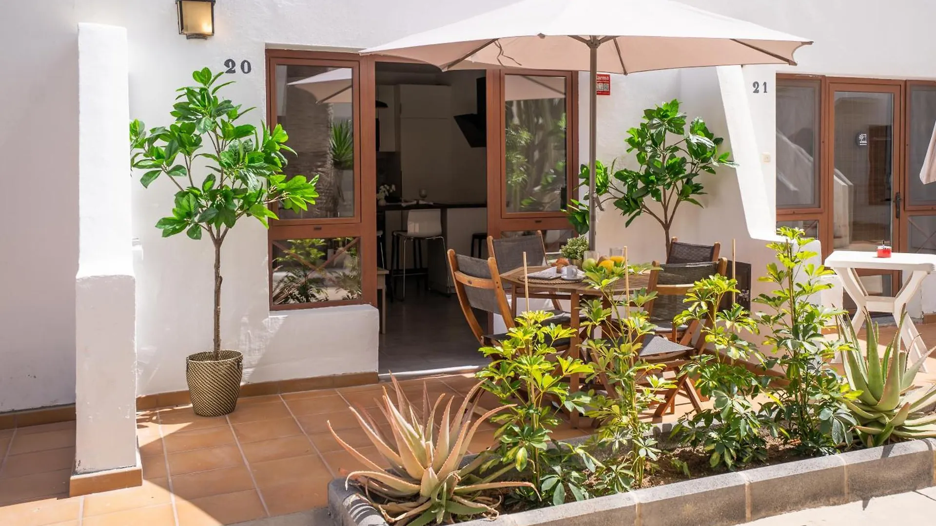 Precioso Apartamento Con Terraza Vista Piscina Corralejo España
